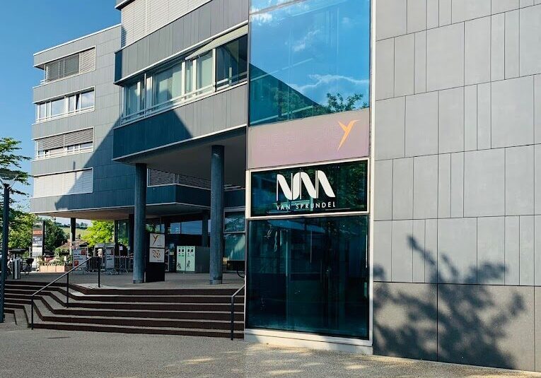 Standort Baar – Dr. med. Sebastian Zaremba, Schlafmediziner - Ihr Schlafexperte im Kanton Zug - Telefon 044 251 00 40